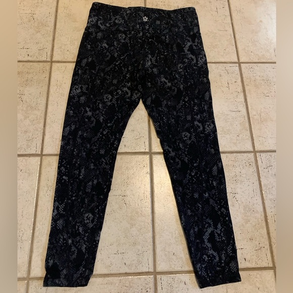 Tuff Athletics Black & Grey Snakeskin Print Leggings XL / TG - Picture 5 of 6